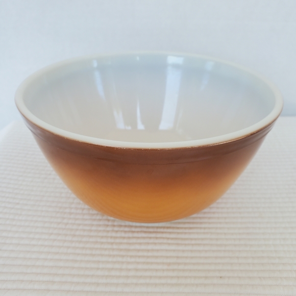 2 Pyrex Old Orchard Mixing 403 402 Bowls Fruit Brown Round 2.5qt 1.5 qt - Picture 11 of 16